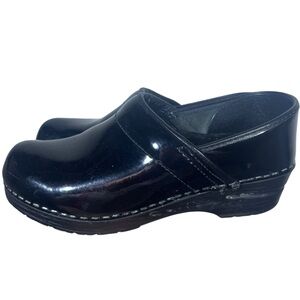 Dansko Patent Casual Clogs Size 38